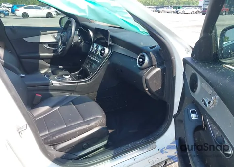 2019 Mercedes-Benz C 300 from USA, damaged, VIN 55SWF8DB5KU320503